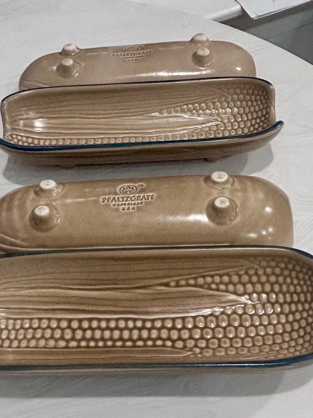 Pfaltzgraff Neutral footed Folk Art Corn on the Cob Holders  set 4 dishes